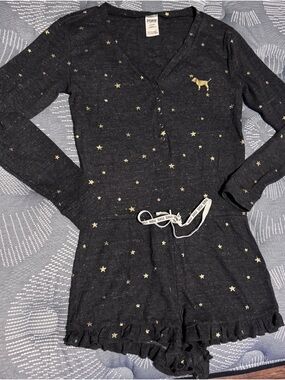 Victoria's Secret PINK Dark Heather Gray Knit Top